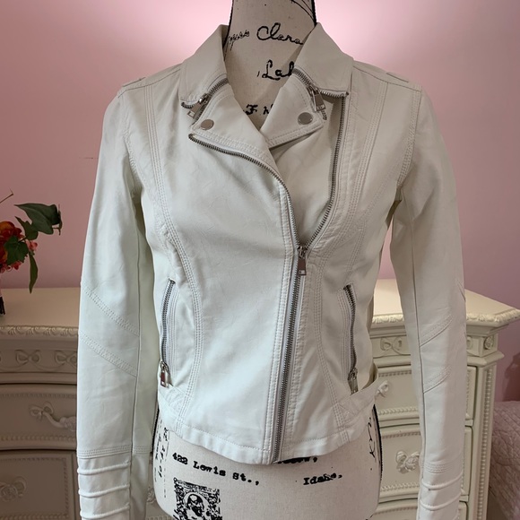 River Island Jackets & Blazers - River Island White Faux Leather Biker Jacket US 2